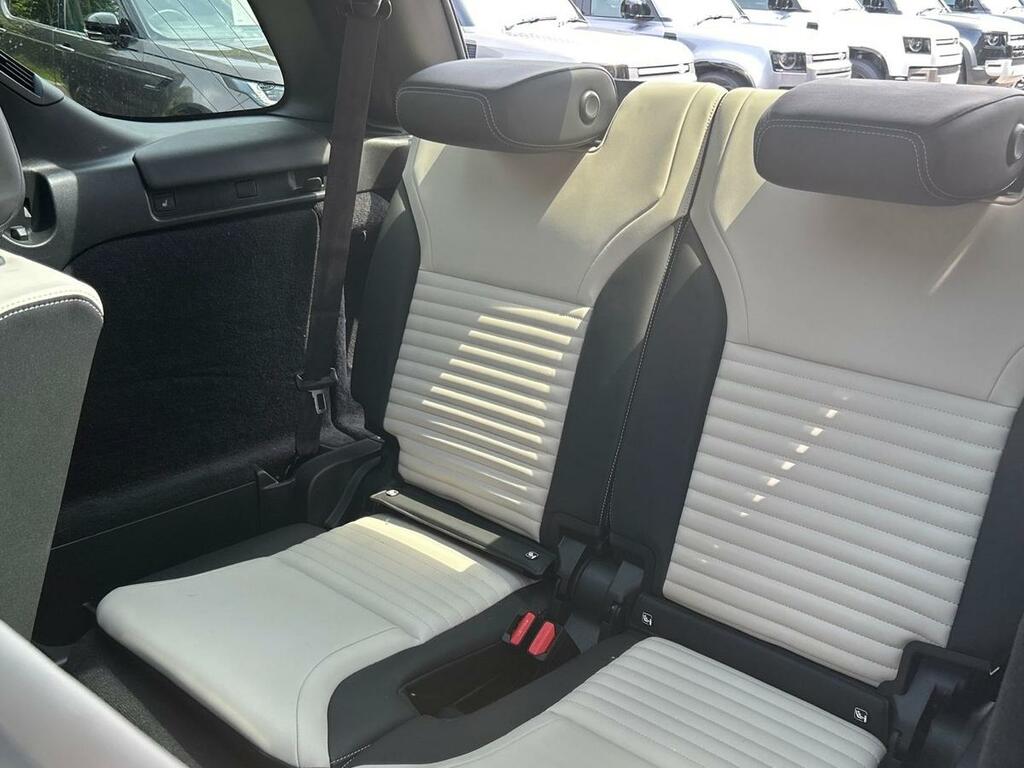 Land Rover Discovery 3.0 P360 Metropolitan Edition Black #29