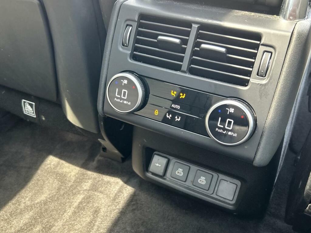 Land Rover Discovery 3.0 P360 Metropolitan Edition Black #18