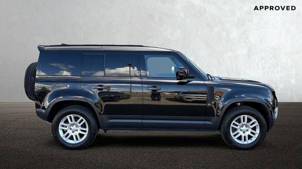 Land Rover Defender 3.0 D250 Hard Top S Black #5
