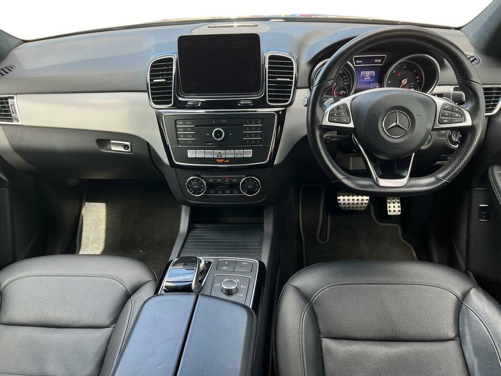 Mercedes-Benz GLE Class 3.0 Amg Gle 43 4Matic Night Edition 385 Bh Black #9