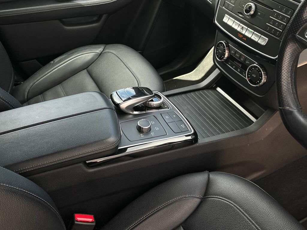 Mercedes-Benz GLE Class 3.0 Amg Gle 43 4Matic Night Edition 385 Bh Black #13