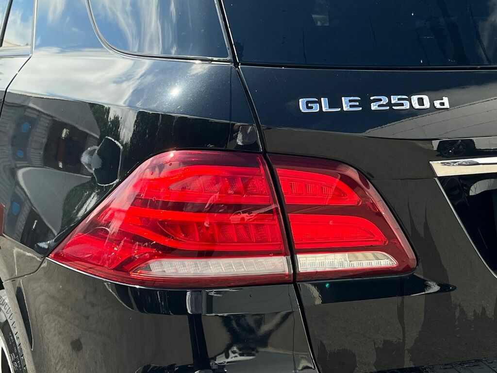 Mercedes-Benz GLE Class 3.0 Amg Gle 43 4Matic Night Edition 385 Bh Black #19