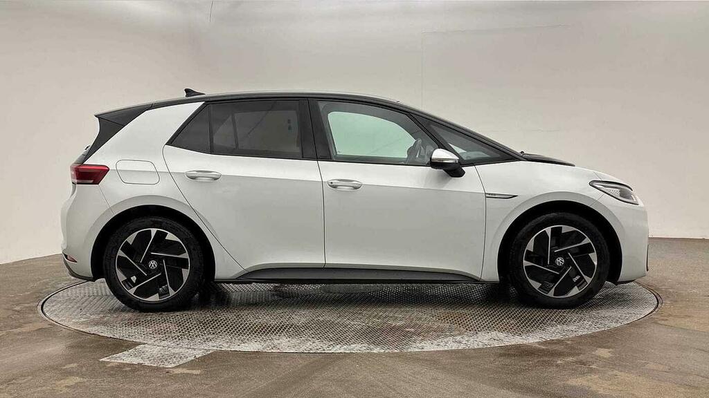 Volkswagen ID.3 150Kw Family Pro Performance 58Kwh 18 White #4