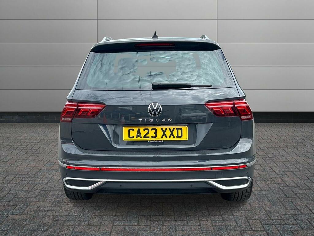 Volkswagen Tiguan 1.5 Tsi 150 Elegance Dsg Grey #6