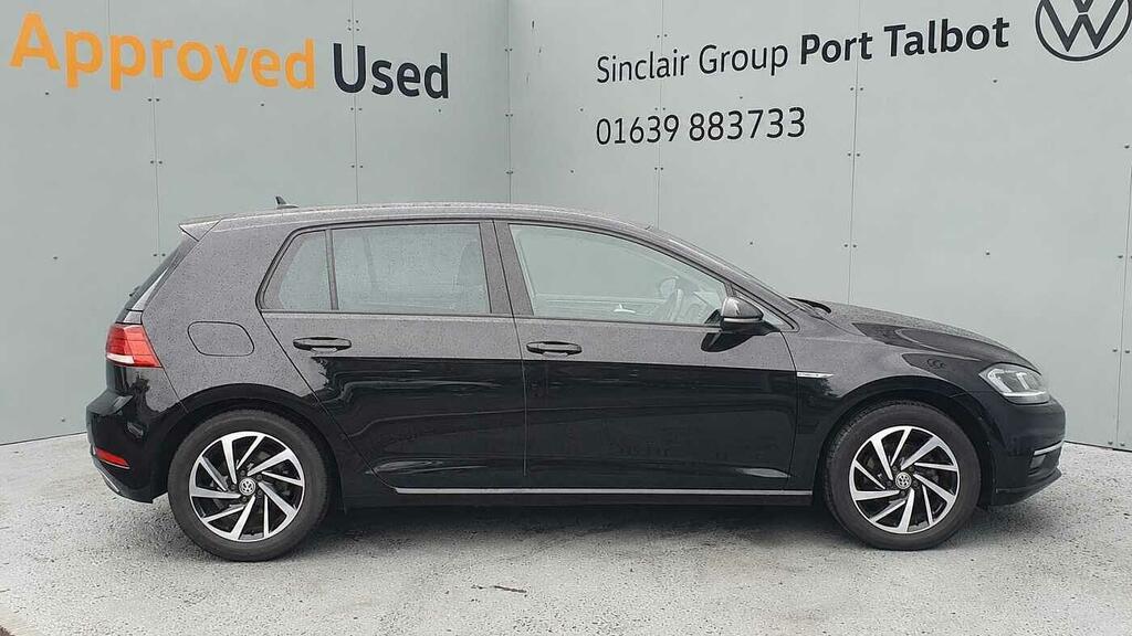 Volkswagen Golf Mk7 Facelift 1.5 Tsi 130Psmatch Edition Evo Ke Black #4