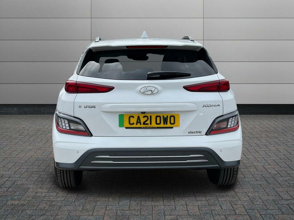 Hyundai Kona 64Kwh Premium Suv 10.5Kw Charge White #6
