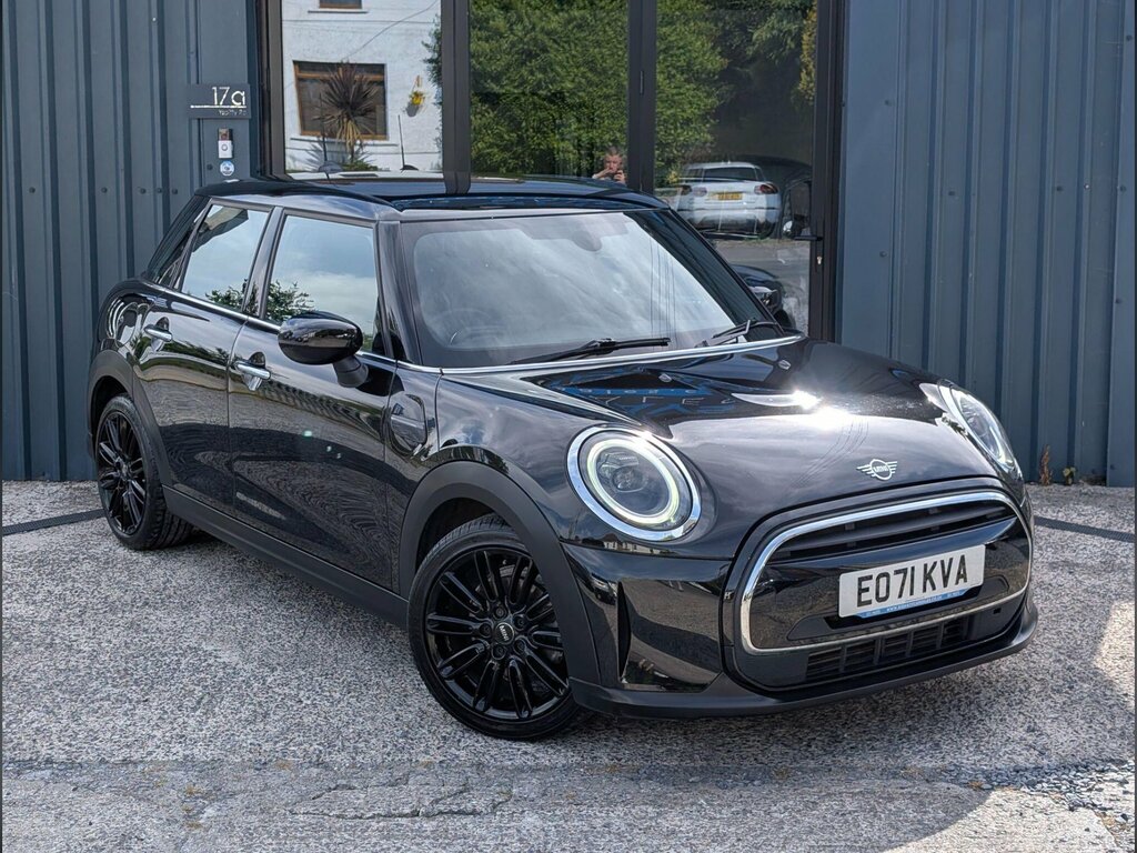 Mini Hatch 1.5 Cooper Exclusive Steptronic Euro 6 Ss Black #2