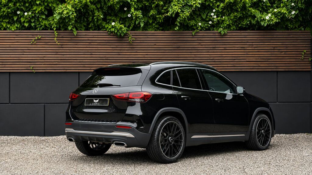 Mercedes-Benz GLA Class 2021 2.0 Gla200d Amg Line Premium Suv KT70KNN Black #6