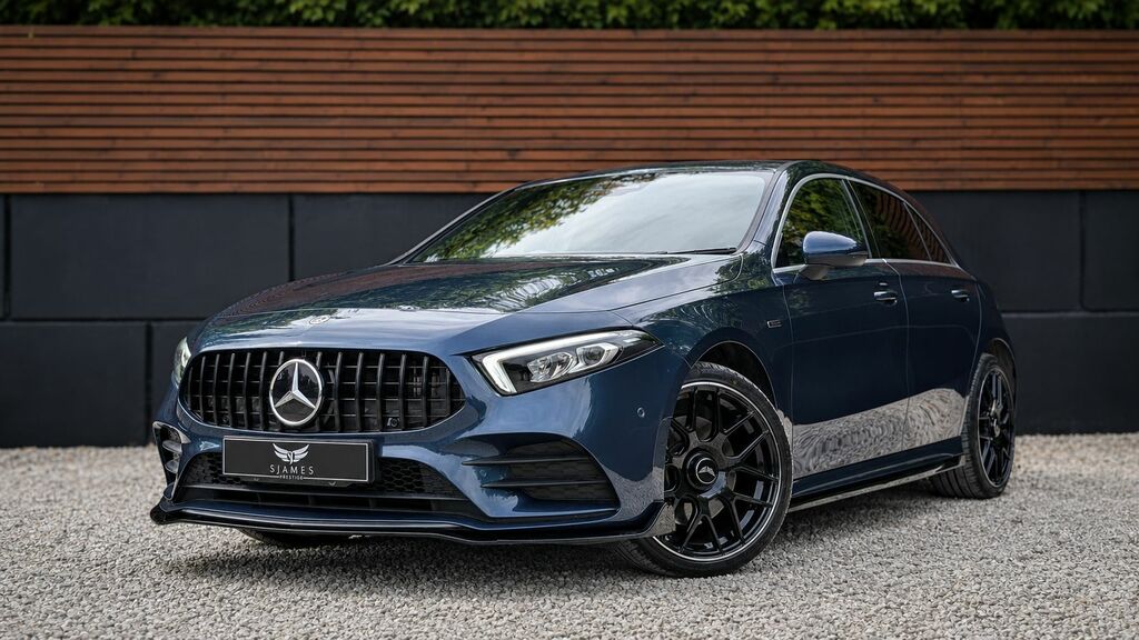 Mercedes-Benz A Class 2021 2.0 A200d Amg Line Hatchback 8G-dc Blue