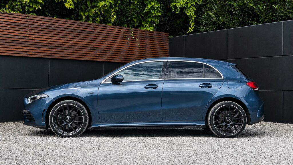 Mercedes-Benz A Class 2021 2.0 A200d Amg Line Hatchback 8G-dc SM21PGO Blue #5