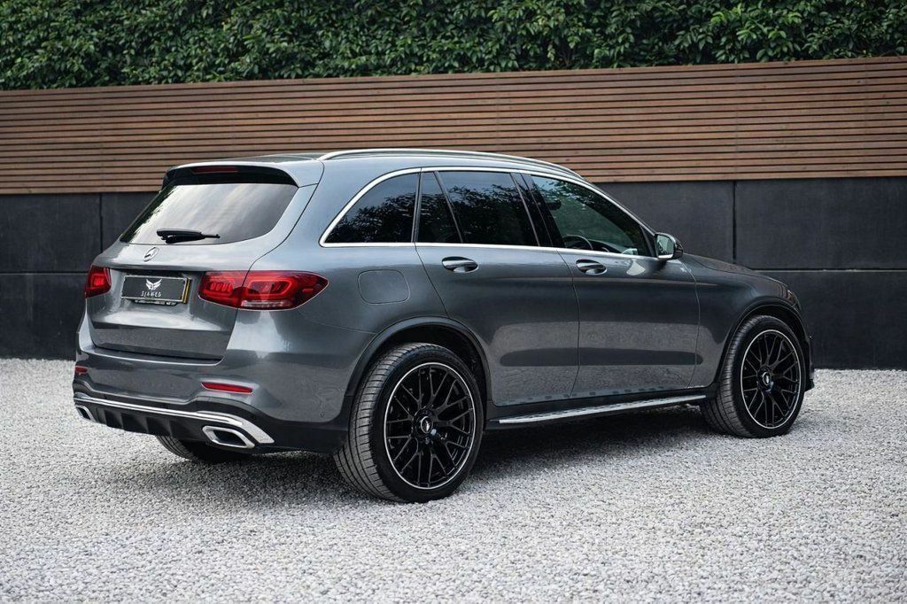 Mercedes-Benz GLC Class Glc 300E 4Matic Amg Line Prem Plus 9G-tronic White #10