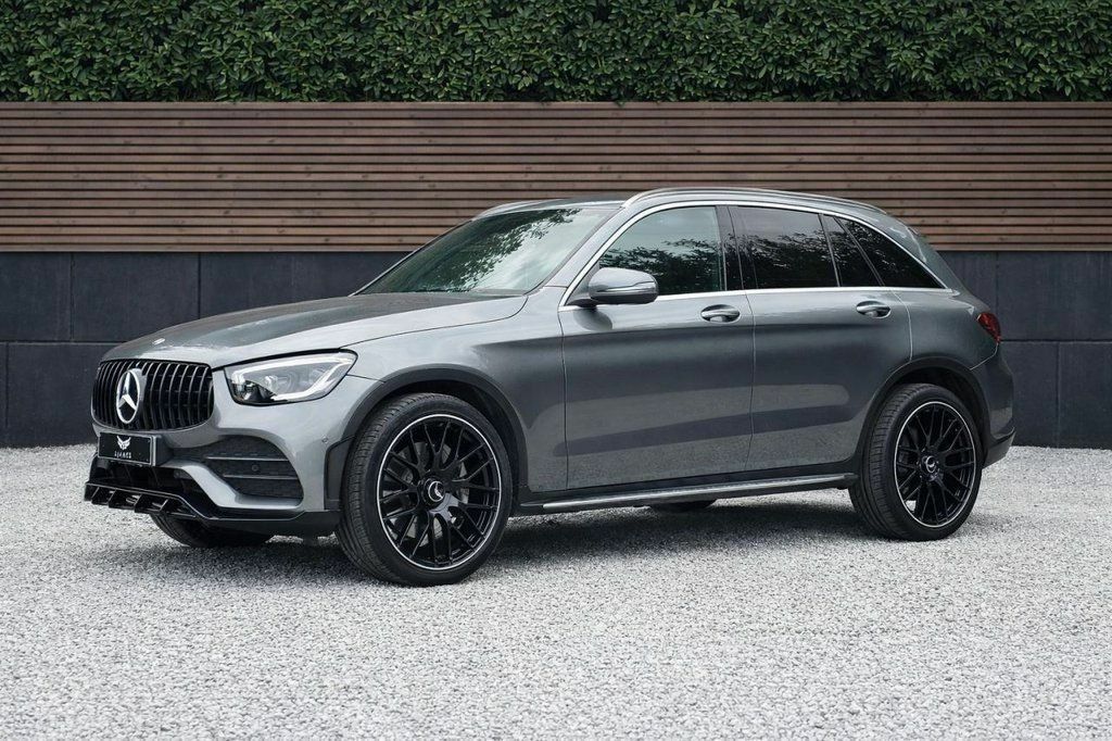 Mercedes-Benz GLC Class 2021 2.0 Glc300h Mhev Amg Line Suv Hybr Grey #5