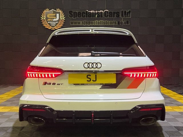 Audi RS6 Avant Estate Black #3