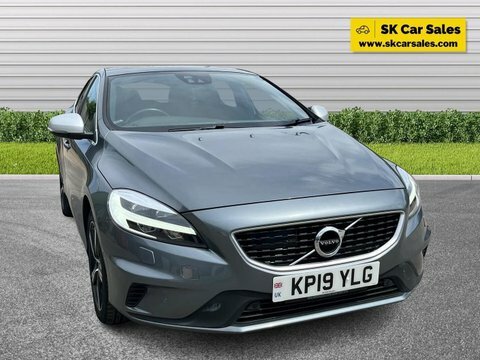 Volvo V40 1.5 T3 R-design  #2
