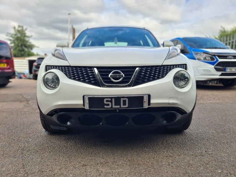 Nissan Juke 1.5 Dci 8V Acenta Premium Euro 5 Ss White #2
