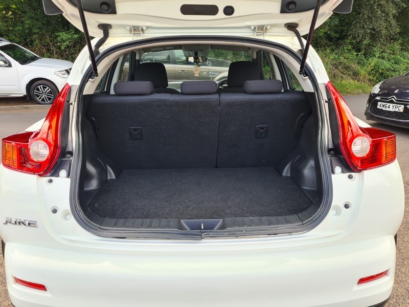 Nissan Juke 1.5 Dci 8V Acenta Premium Euro 5 Ss White #9
