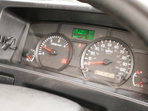 Isuzu N35.125t Dropside BV24LFO White #3
