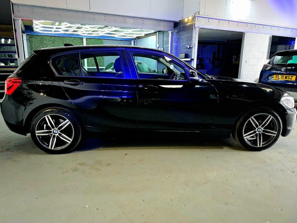 BMW 1 Series Sport Black #6