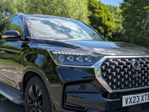 SsangYong Rexton 2.2 Rexton Ultimate Black #2