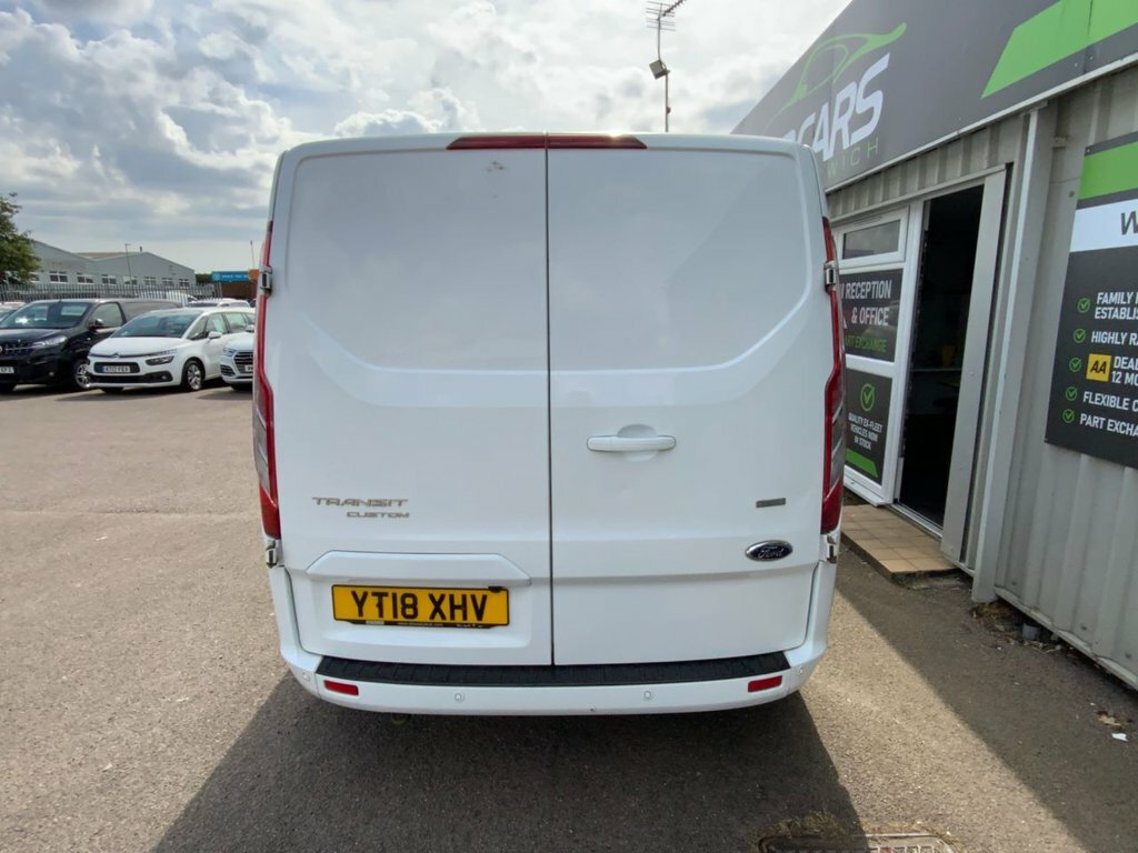 Ford Transit Custom 2L Limited YT18XHV White #4