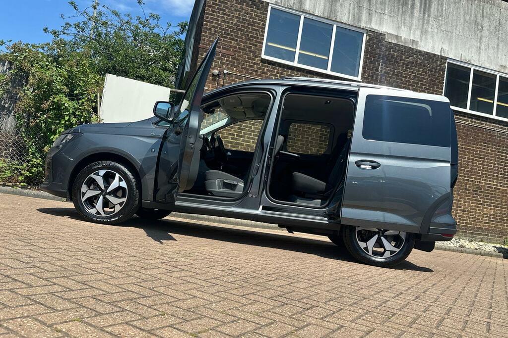 Ford Tourneo Connect 2.0 Ecoblue Sport 7 Seat Grey #37