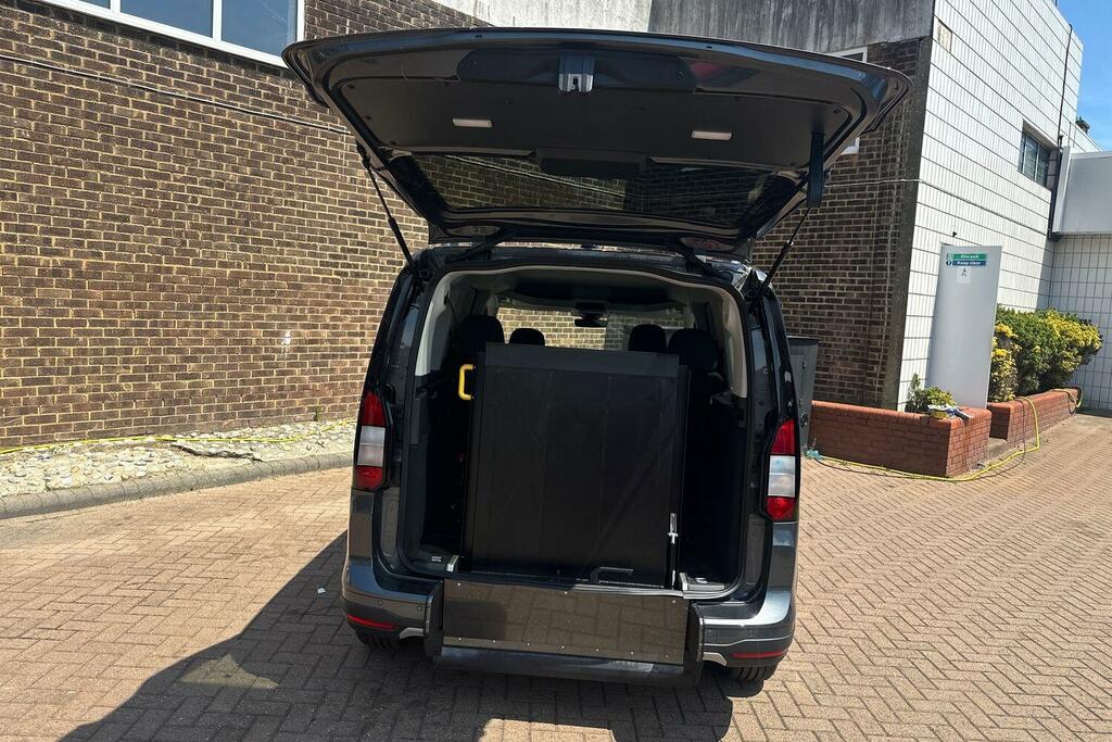 Ford Tourneo Connect 2.0 Ecoblue Sport 7 Seat Grey #26