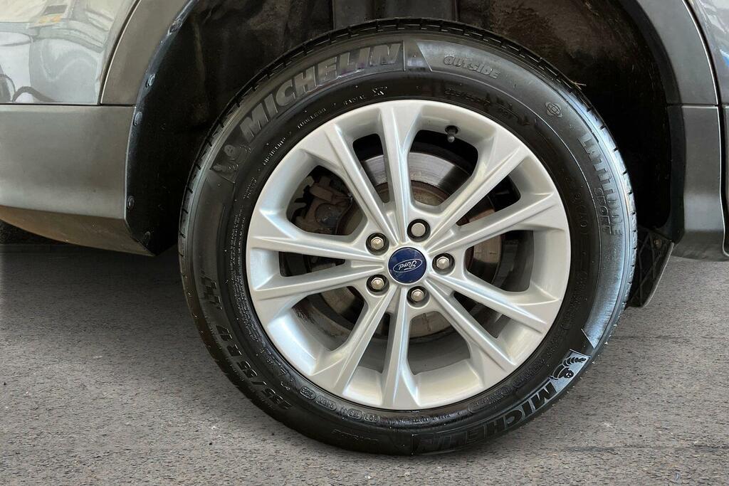 Ford Kuga 2.0 Tdci Titanium 2Wd Grey #6