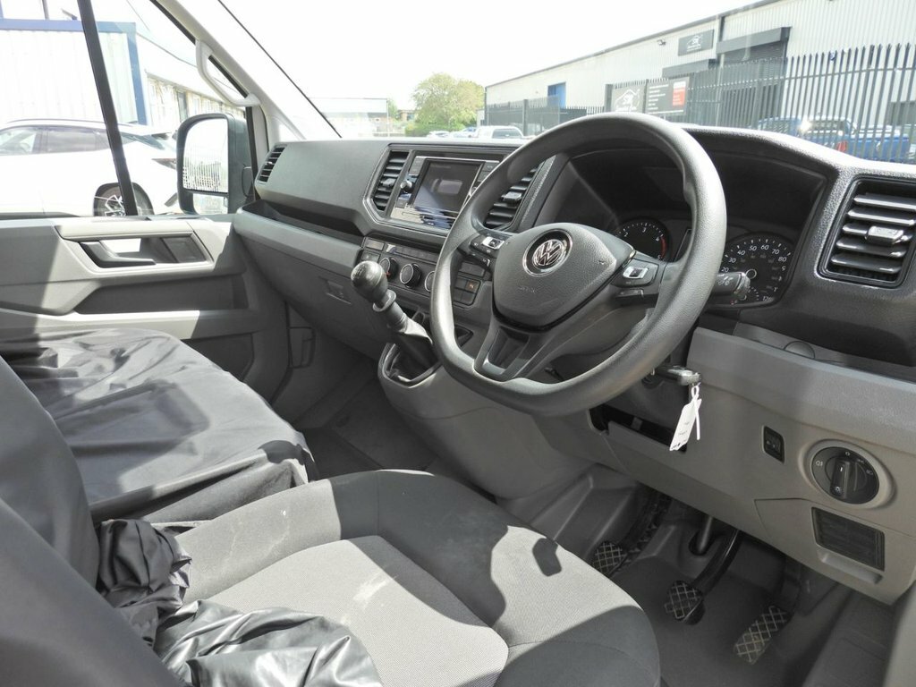 Volkswagen Crafter 2L Trendline White #3