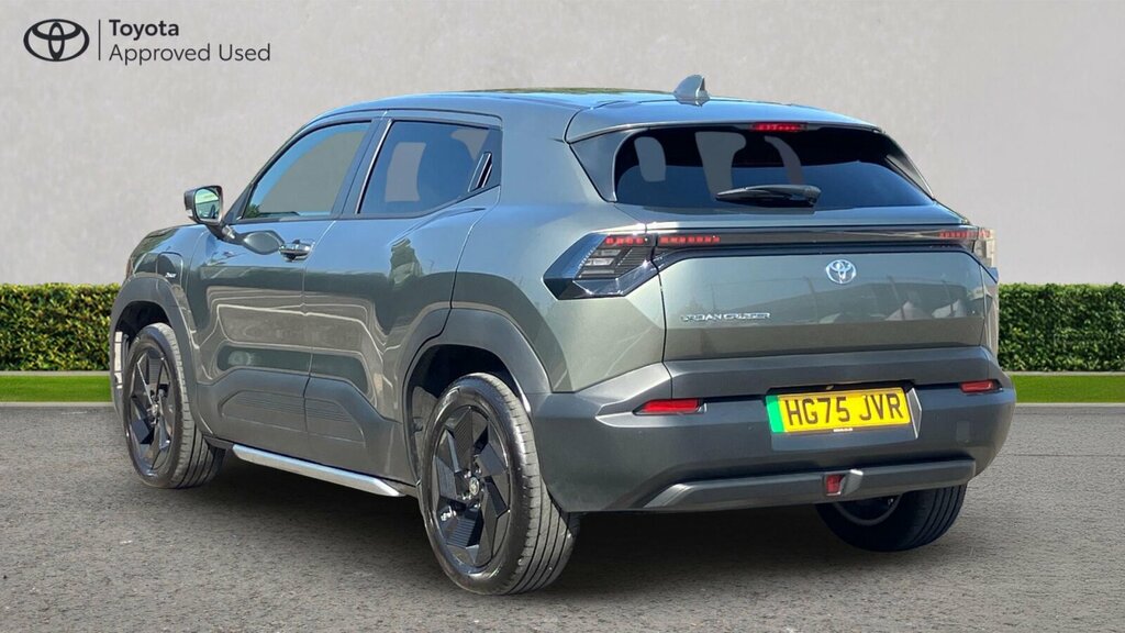 Toyota Urban Cruiser 61Kwh Design Green #4
