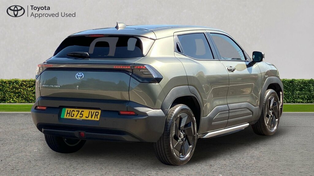Toyota Urban Cruiser 61Kwh Design Green #3