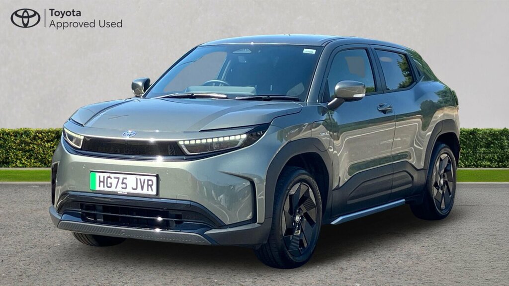 Toyota Urban Cruiser 61Kwh Design Green #5