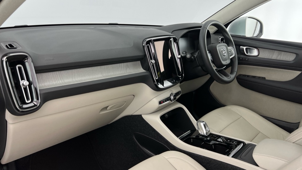 Volvo XC40 Inscription, T3 Silver #6