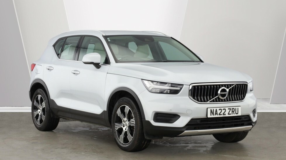 Volvo XC40 Inscription, T3 Silver