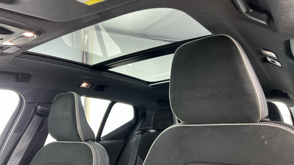 Volvo XC40 170Kw Recharge Plus 69Kwh Black #11