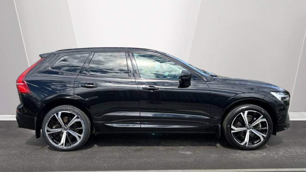 Volvo XC60 Recharge Ultimate, T8 Awd Plug-in Hybrid, Black #3