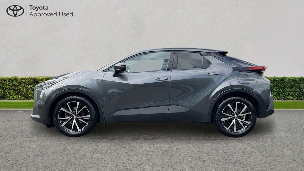 Toyota C-Hr Excel 2.0 Fwd Plug-in Jbl Tech White #49