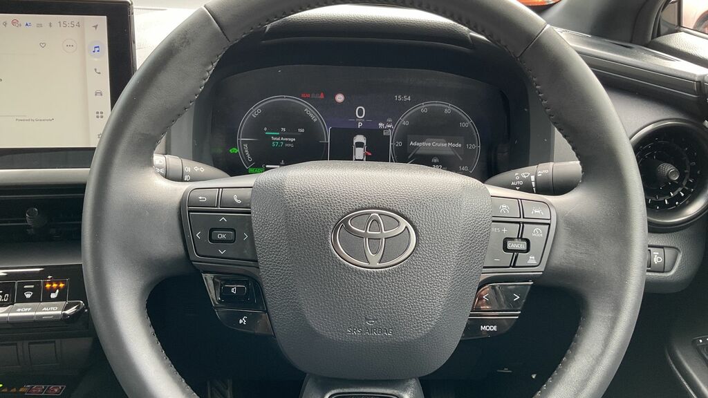 Toyota C-Hr Excel 2.0 Fwd Plug-in Jbl Tech White #19