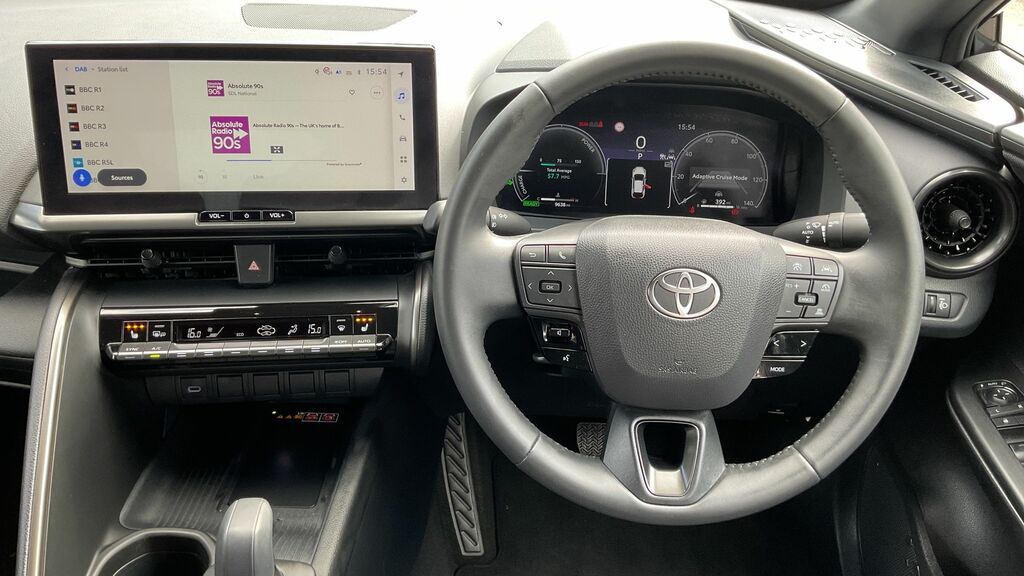 Toyota C-Hr Excel 2.0 Fwd Plug-in Jbl Tech White #14