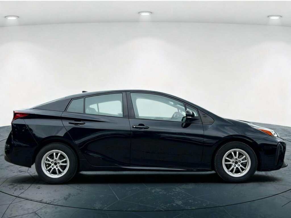 Toyota Prius 1.8 Vvti Excel Euro 6 Ss Cvt Black #2