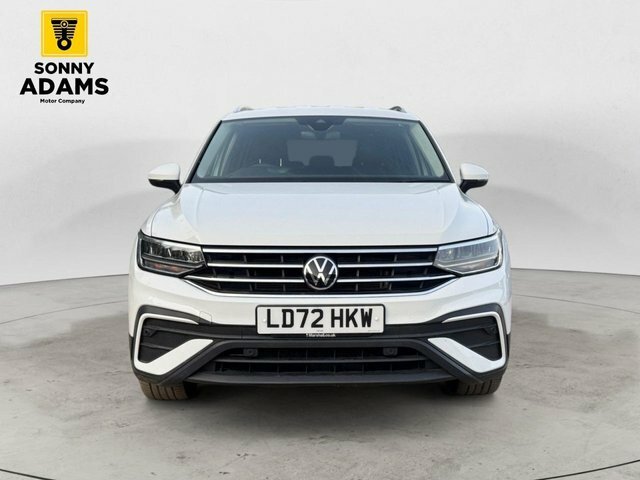Volkswagen Tiguan Allspace 1.5 Tsi Life Suv Dsg Euro 6 S S 150 LD72HKW White #2