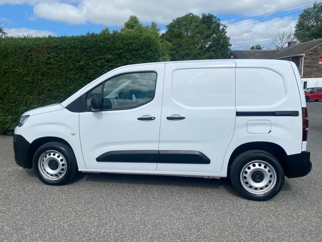 Citroen Berlingo 1000 Enterprise Edition 1.5 Blue Hdi 100Ps White #4
