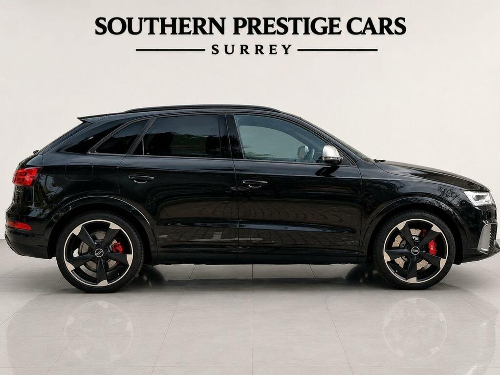 Audi RS Q3 Performance Black #2