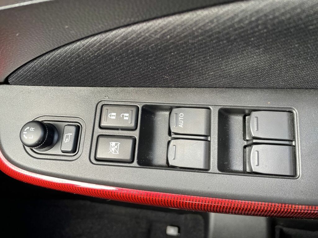 Suzuki Swift 1.2 Dualjet 83 12V Hybrid Sz-t Black #16