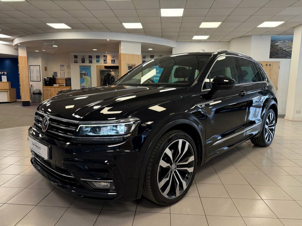 Volkswagen Tiguan 2L R-line YB68LSV Black #3
