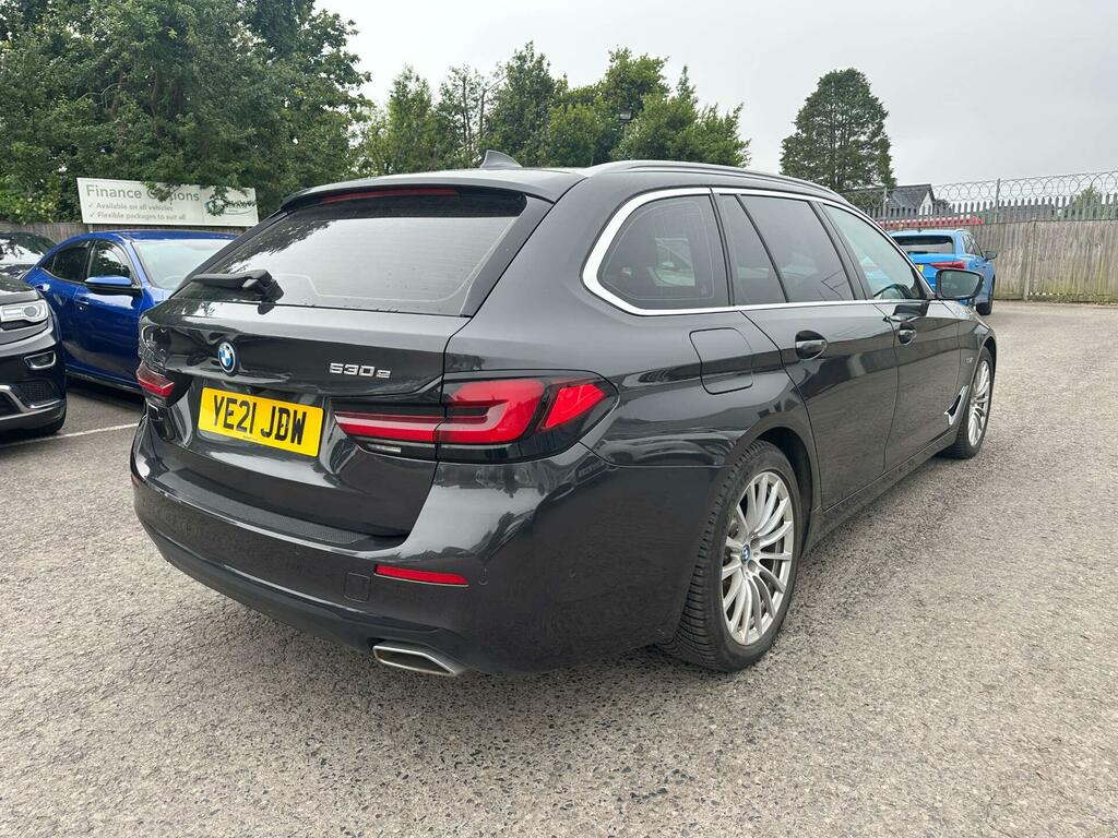 BMW 5 Series Se Grey #4