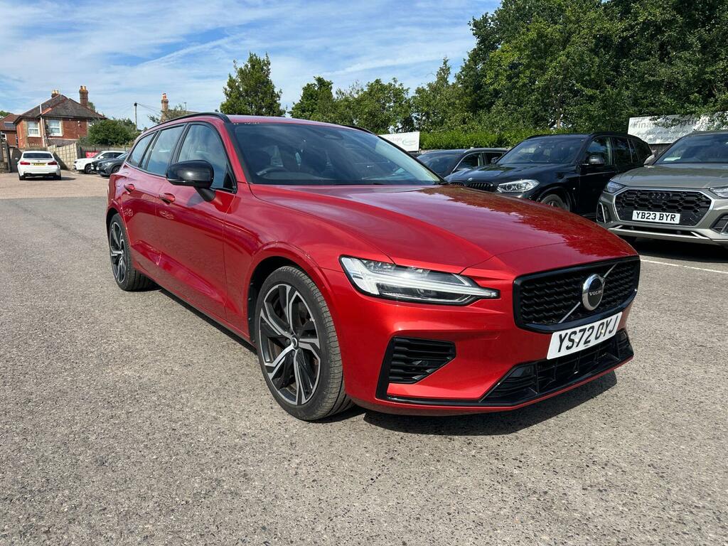 Volvo V60 Plus Dark Red