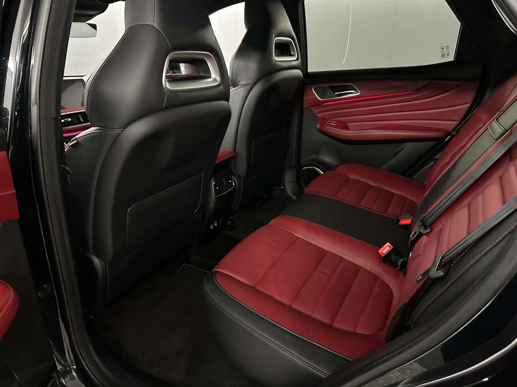MG HS 1.5 T Gdi 16.6Kwh Exclusive Suv Plug In Red #13