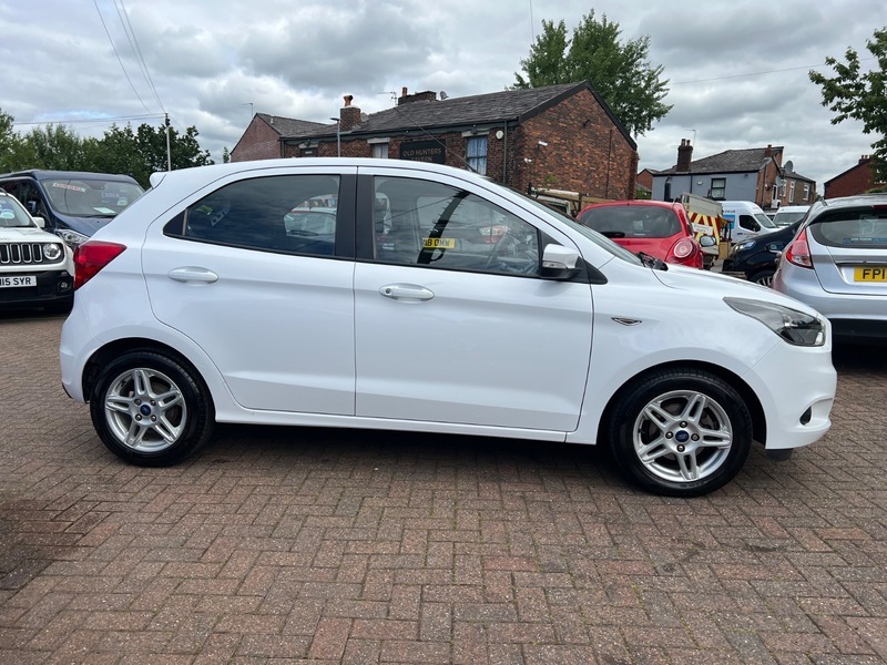 Ford KA+ Zetec White #4
