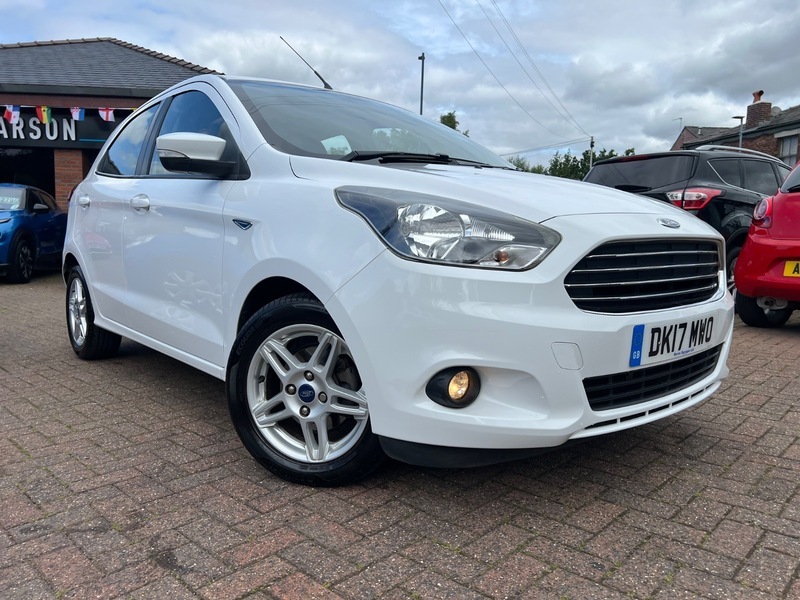 Ford KA+ Zetec White