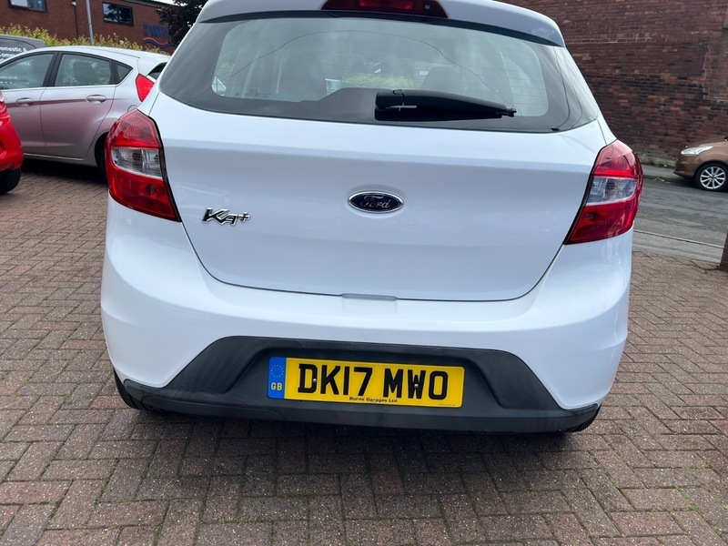 Ford KA+ Zetec White #6